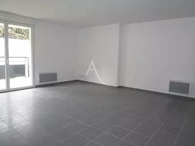 Castanet Tolosan 31320 Location appartement 3 pièces t3 cave parking