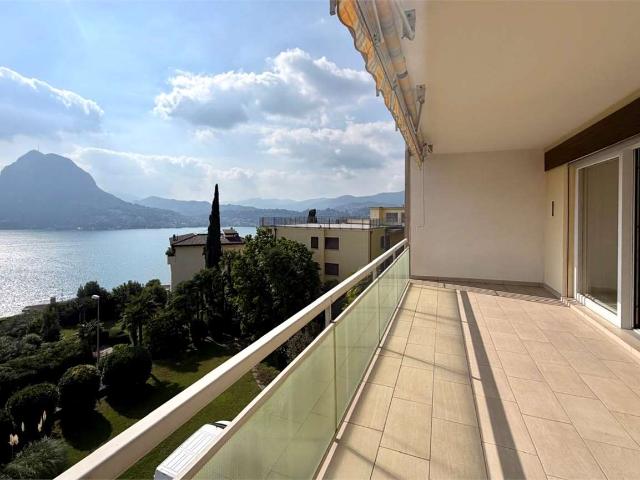 Castagnola 2.5 Zimmer Wohnung mit atemberaubender Aussicht