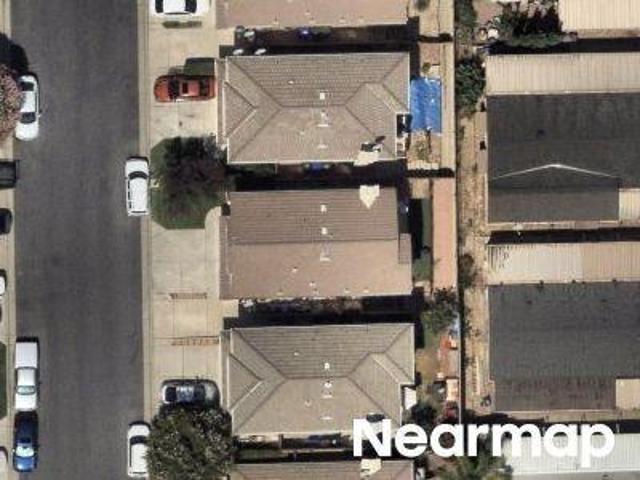 Castaic Oaks Ln
