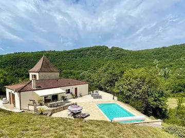 Castelfranc 46140 Achat / Vente maison 5 pièces t5 piscine