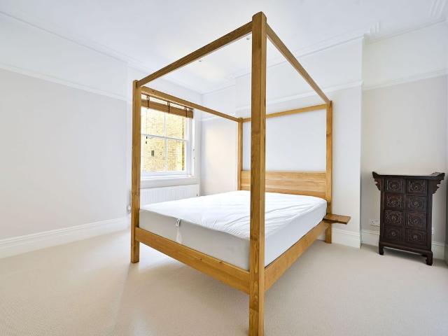 Castellain Road, Maida Vale, London W9, 3 bed flat to rent, £6,500 pcm | PrimeLocation
