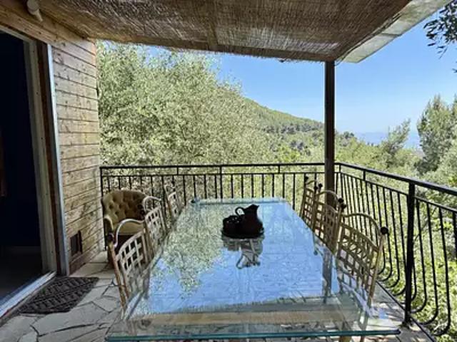 Castellar 06500 Achat / Vente appartement 4 pièces t4