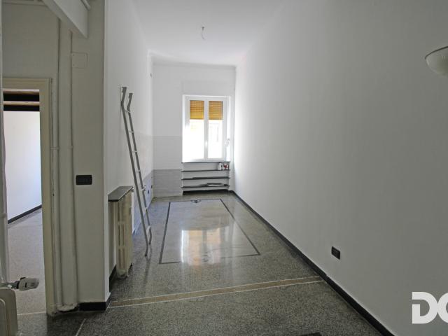 CASTELLETTO – VIA SIVORI ARREDATI E LUMINOSI MQ. 65