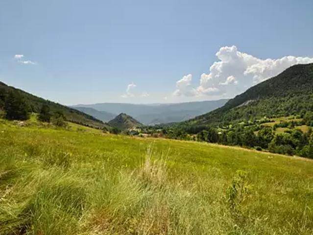 Castellet lès Sausses 04320 Achat / Vente maison 1 pièce t1