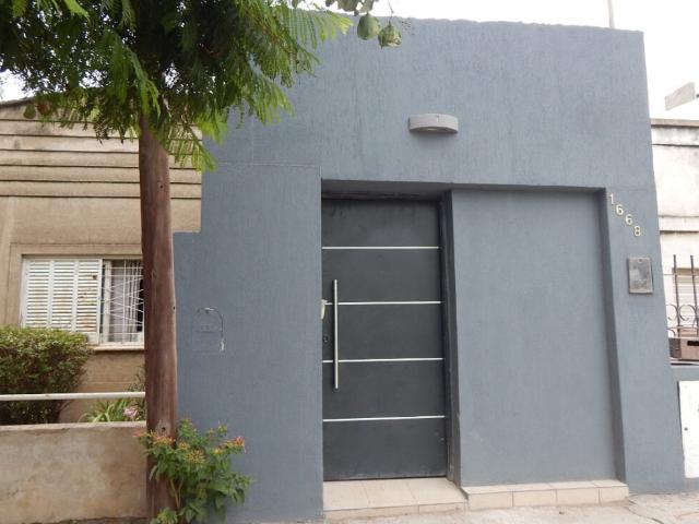 Castelli 1668, ALQUILA Departamento interno de un dormitorio