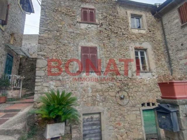Castello Tivegna 57 5 vani 85mq