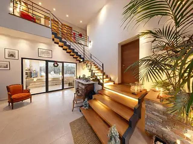 Castelmaurou 31180 Achat / Vente maison 9 pièces t9 terrasse parking