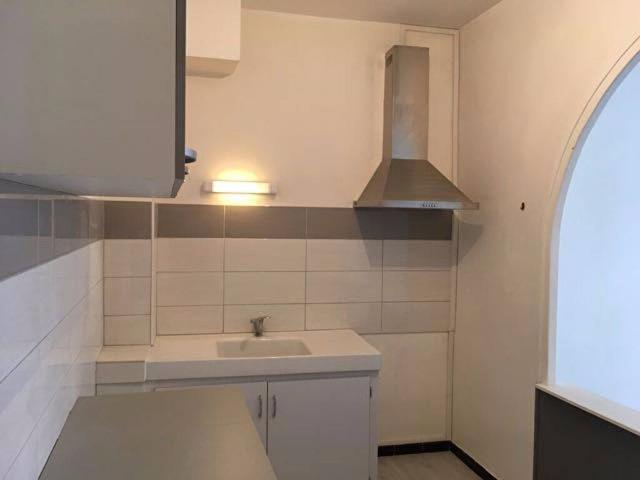 Castelmoron, maison de 57 m2 avec garage dans rue calme. Excell
