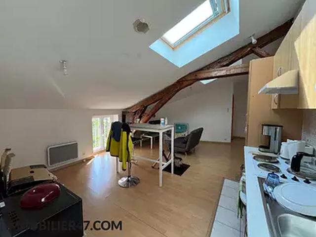 Castelmoron sur Lot 47260 Location appartement 2 pièces t2 au dernier étage