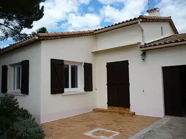 Castelnau le Lez 34170 Location maison 5 pièces t5 terrasse