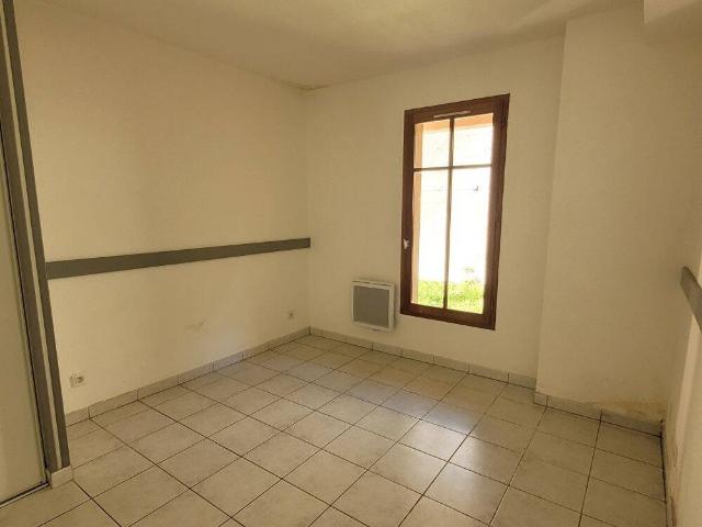 Castelnau Magnac, Appartement T2 à louer
