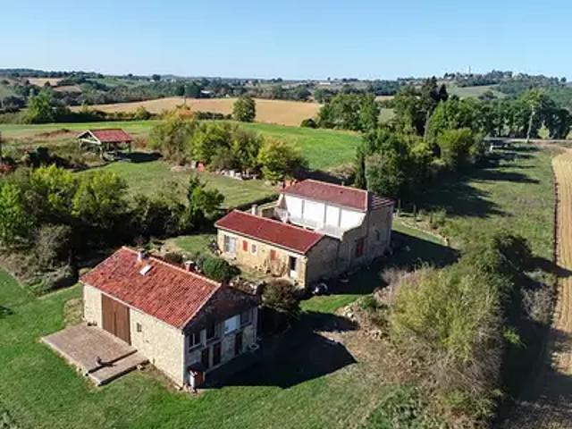 Castelnavet 32290 Achat / Vente maison 6 pièces t6 jardin balcon
