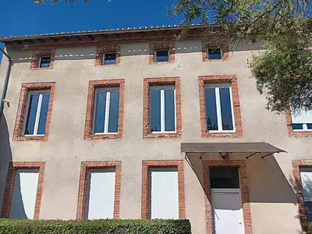 Castelsarrasin 82100 Achat / Vente appartement 6 pièces t6