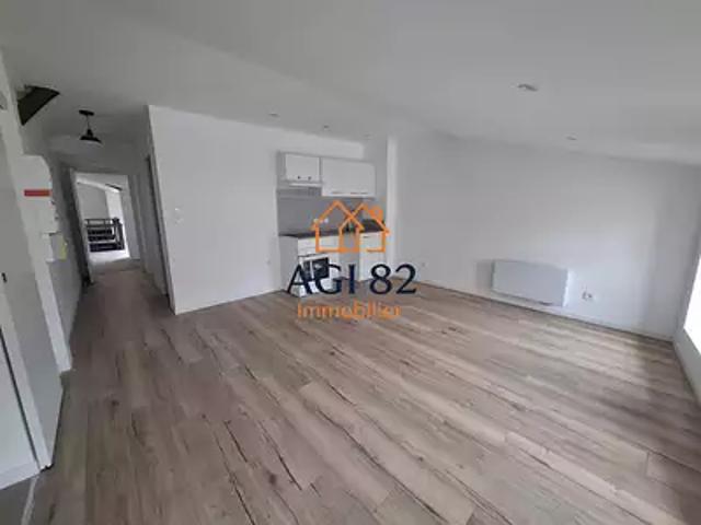 Castelsarrasin 82100 Location appartement 3 pièces t3 au dernier étage