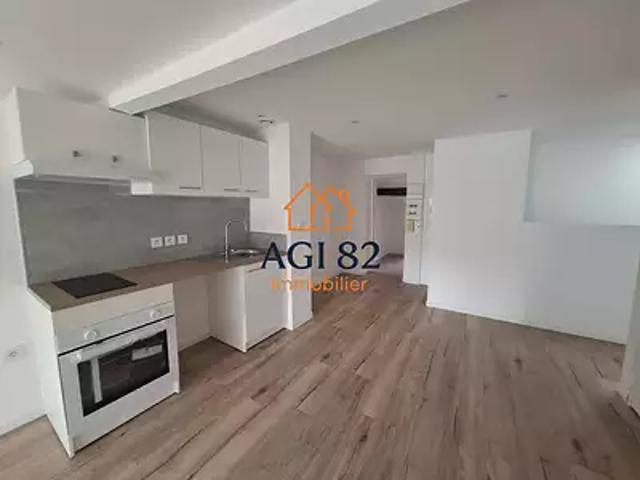 Castelsarrasin 82100 Location appartement 3 pièces t3 au dernier étage