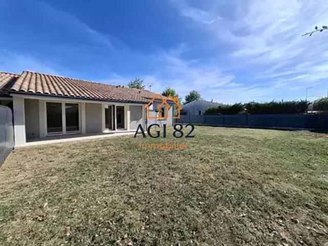 Castelsarrasin 82100 Location maison 4 pièces t4 terrasse parking