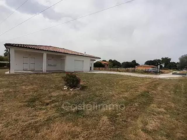 Castelsarrasin 82100 Location maison 5 pièces t5 garage