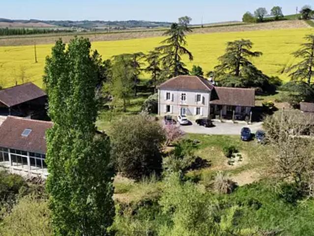 Castéra Verduzan 32410 Achat / Vente maison 7 pièces t7 piscine