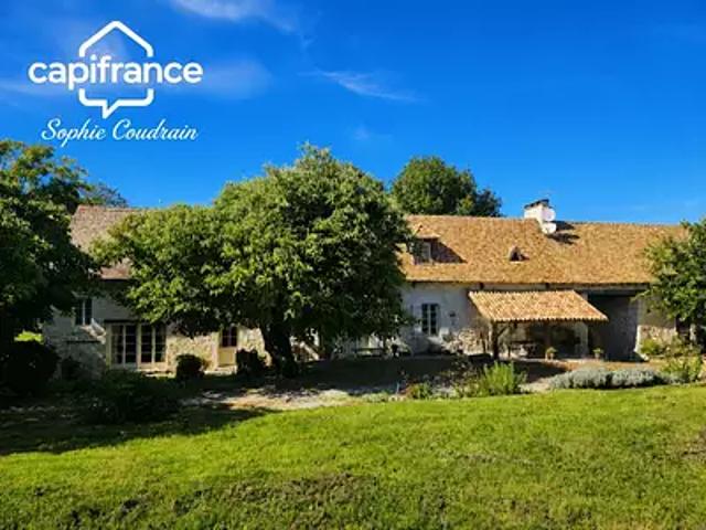 Castillonnès 47330 Achat / Vente maison 8 pièces t8 piscine terrasse