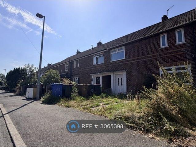 Castleway, Manchester M27, 3 bed terraced house to rent, £1,300 pcm | PrimeLocation