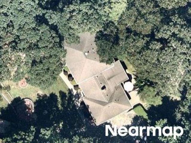 Castlewood Dr SW # V