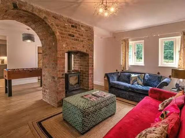 Castle Cottages