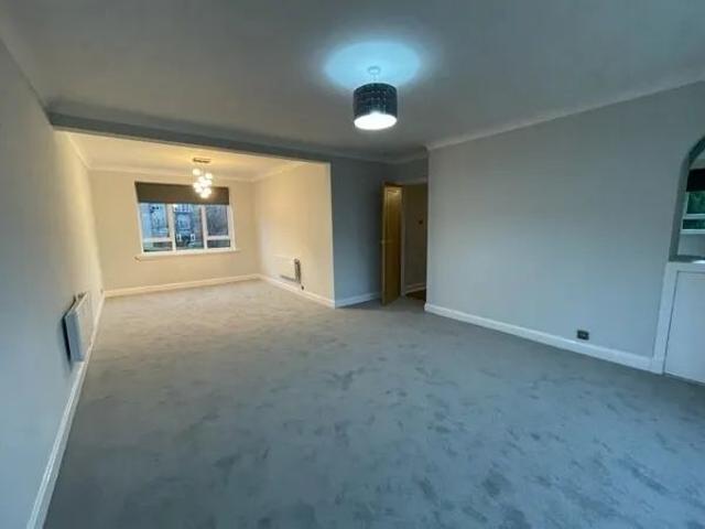 Castle Court, King's Gardens, Newton.