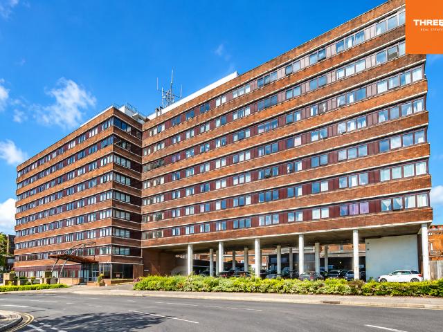 Castle Court, The Minories, Dudley DY2, 1 bed flat to rent, £725 pcm | PrimeLocation