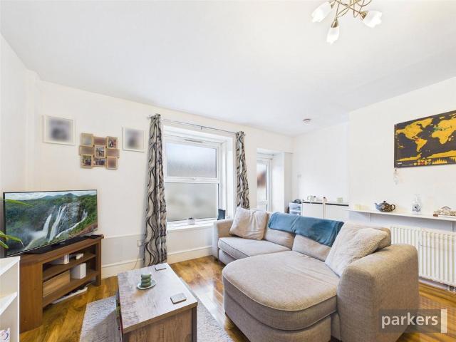 Castle Hill, Berkshire RG1 1 bed apartment to rent £1,100 pcm £254 pw