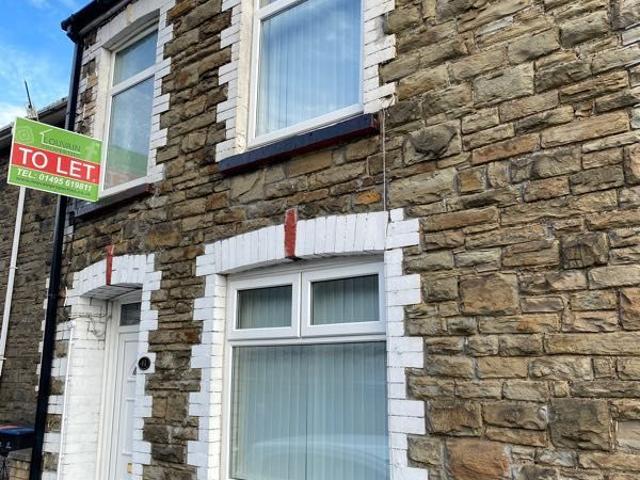Castle Street, Abertillery NP13, 2 bed terraced house to rent, £700 pcm | PrimeLocation