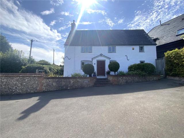 Castle Street, Aldbourne. 4 bed detached house to rent £2,800 pcm £646 pw