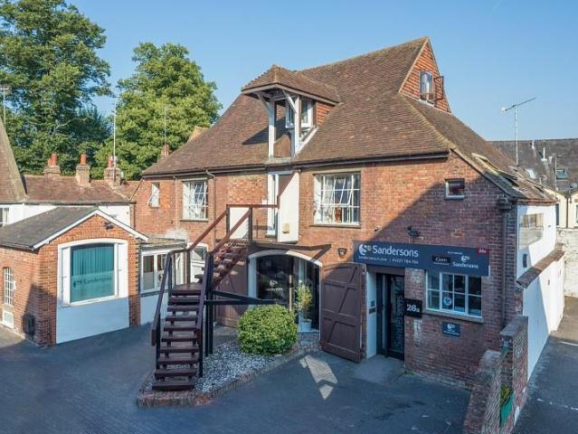 Castle Street, Canterbury CT1, 1 bed flat to rent, £875 pcm | PrimeLocation