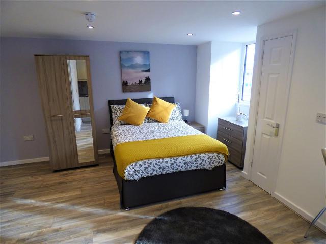 Castle Street, Dudley DY1, Studio to rent, £600 pcm | PrimeLocation
