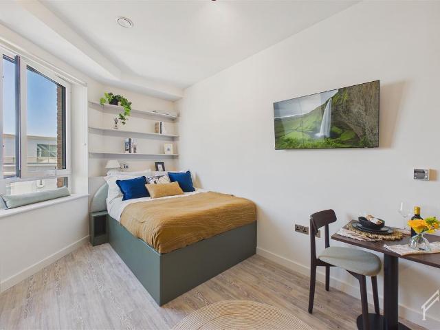 Castle Street, Kingston Upon Thames KT1, Studio to rent, £1,450 pcm | PrimeLocation