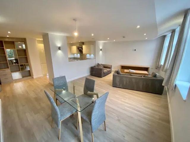 Castle Point, The Park, Property for rent