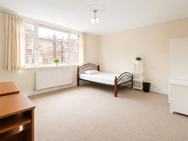 Castle Road, London NW1, 3 bed flat to rent, £3,350 pcm | PrimeLocation