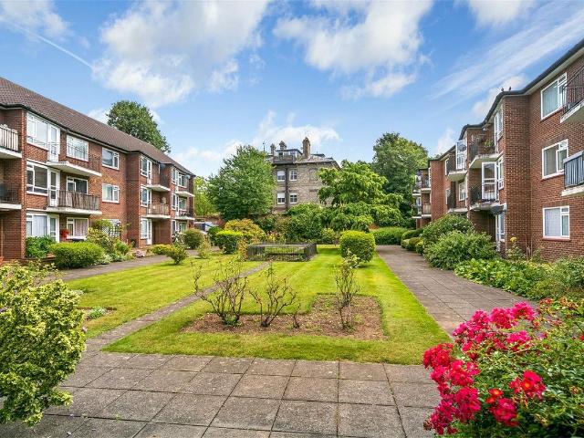 Castle Way, Feltham TW13, 3 bed flat to rent, £1,850 pcm | PrimeLocation