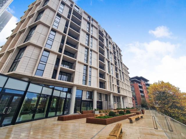 Castle Wharf, 2A Chester Road, Manchester, Greater Manchester M15, 2 bed flat to rent, £2,200 pcm | PrimeLocation