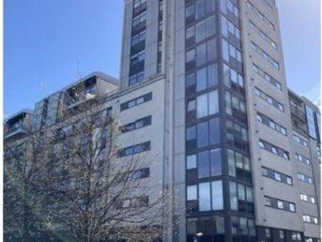 Castlebank Place, Glasgow Harbour. 2 bed flat to rent £1,425 pcm £329 pw