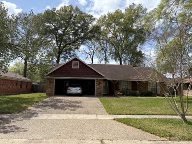 Castlebrook Dr