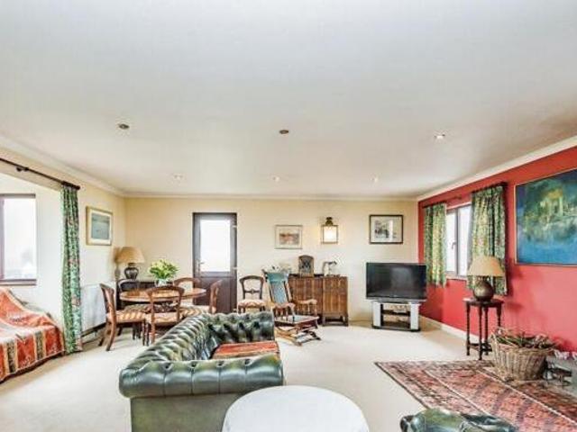 Castlemartin, Pembroke, 4 Bedroom Link