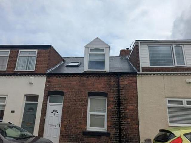 Castlereagh Street, Sunderland 3 bed terraced house to rent £695 pcm £160 pw