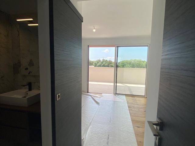 CASTRIES Appartement d'exception type 3 pièces avec garage. 89m² Castries
