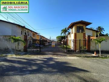 CASA MULTIFAMILIAR COND. FECHADO