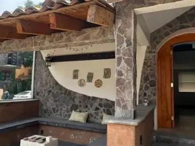 Casa Muy Amplia En Renta Fraccionamiento La Querencia, Cholu