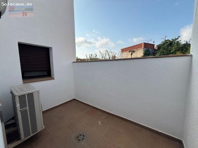 CASA MUY CENTRICA CON 5 HABITACIONES