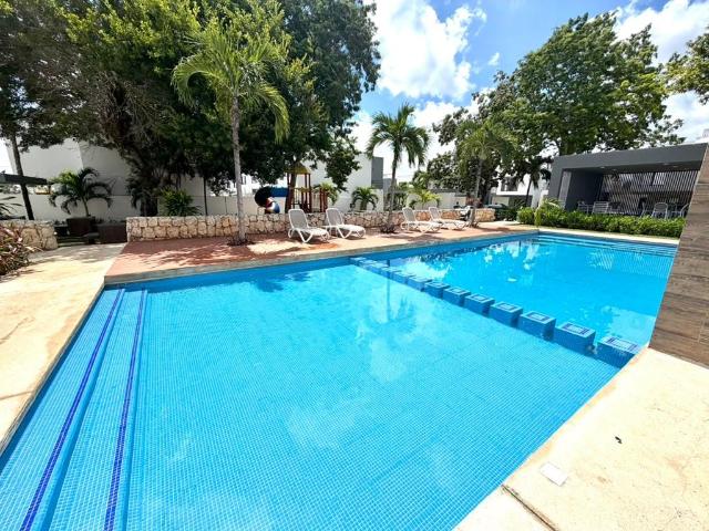 Casa MADEROS RESIDENCIAL