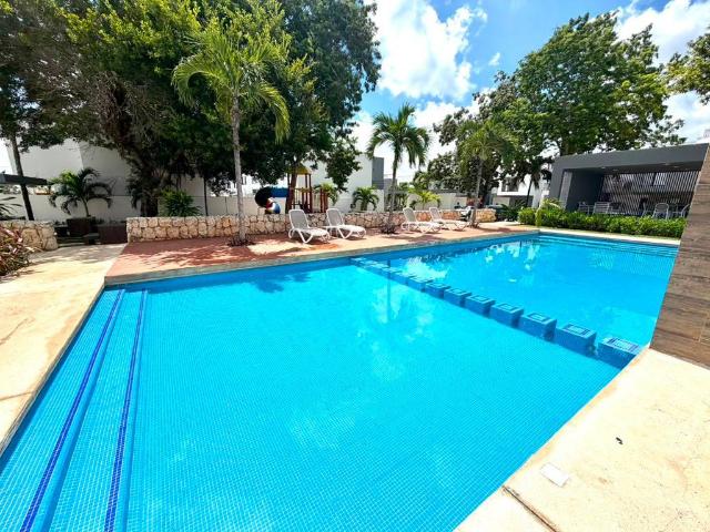 Casa MADEROS RESIDENCIAL