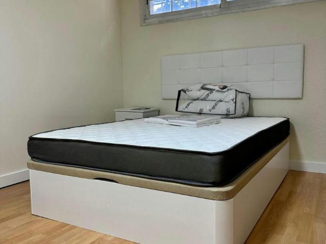 Casa Madrid Madrid ES102854487