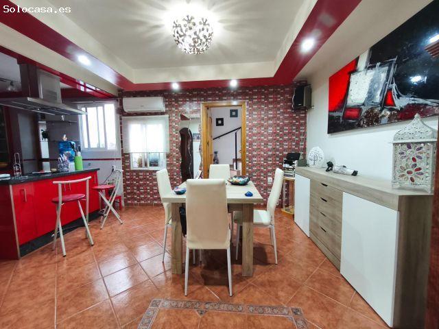 Casa mata a escasos metros de Avenida principal de Puerto de la Torre